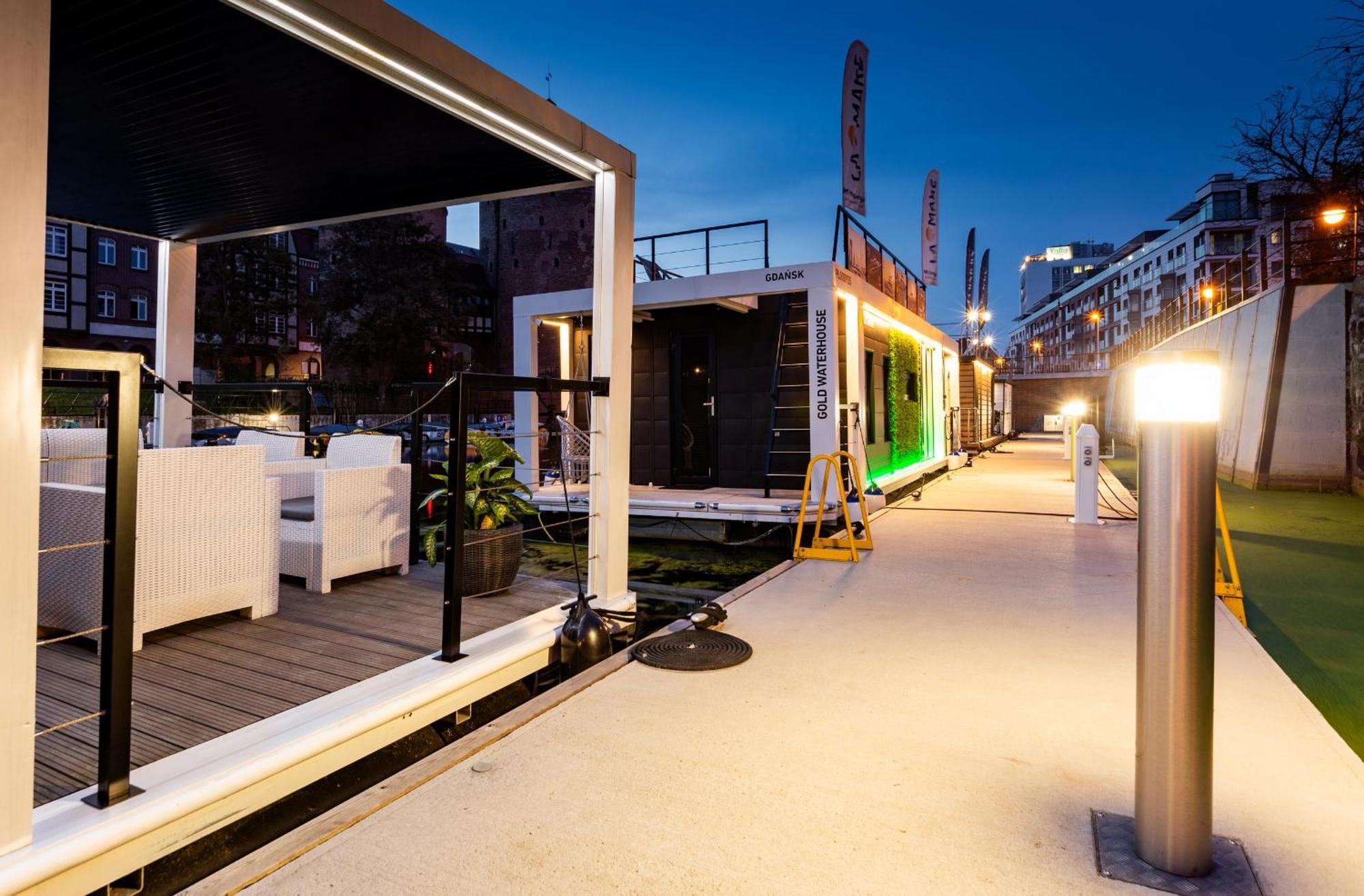 גדנסק Domy Na Wodzie - La Mare Motlava Houseboats With Sauna By Downtown Apartments מראה חיצוני תמונה