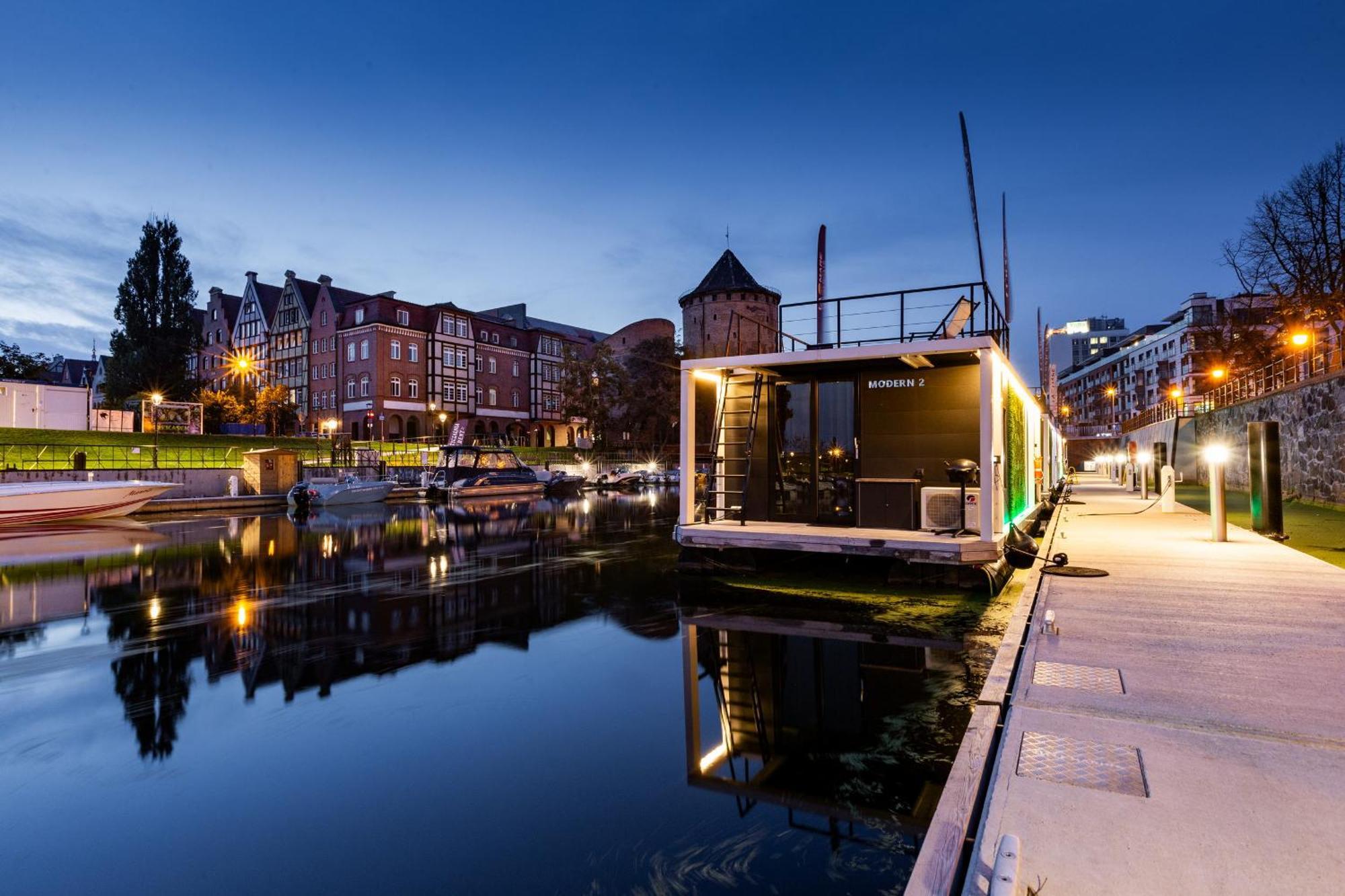 גדנסק Domy Na Wodzie - La Mare Motlava Houseboats With Sauna By Downtown Apartments מראה חיצוני תמונה