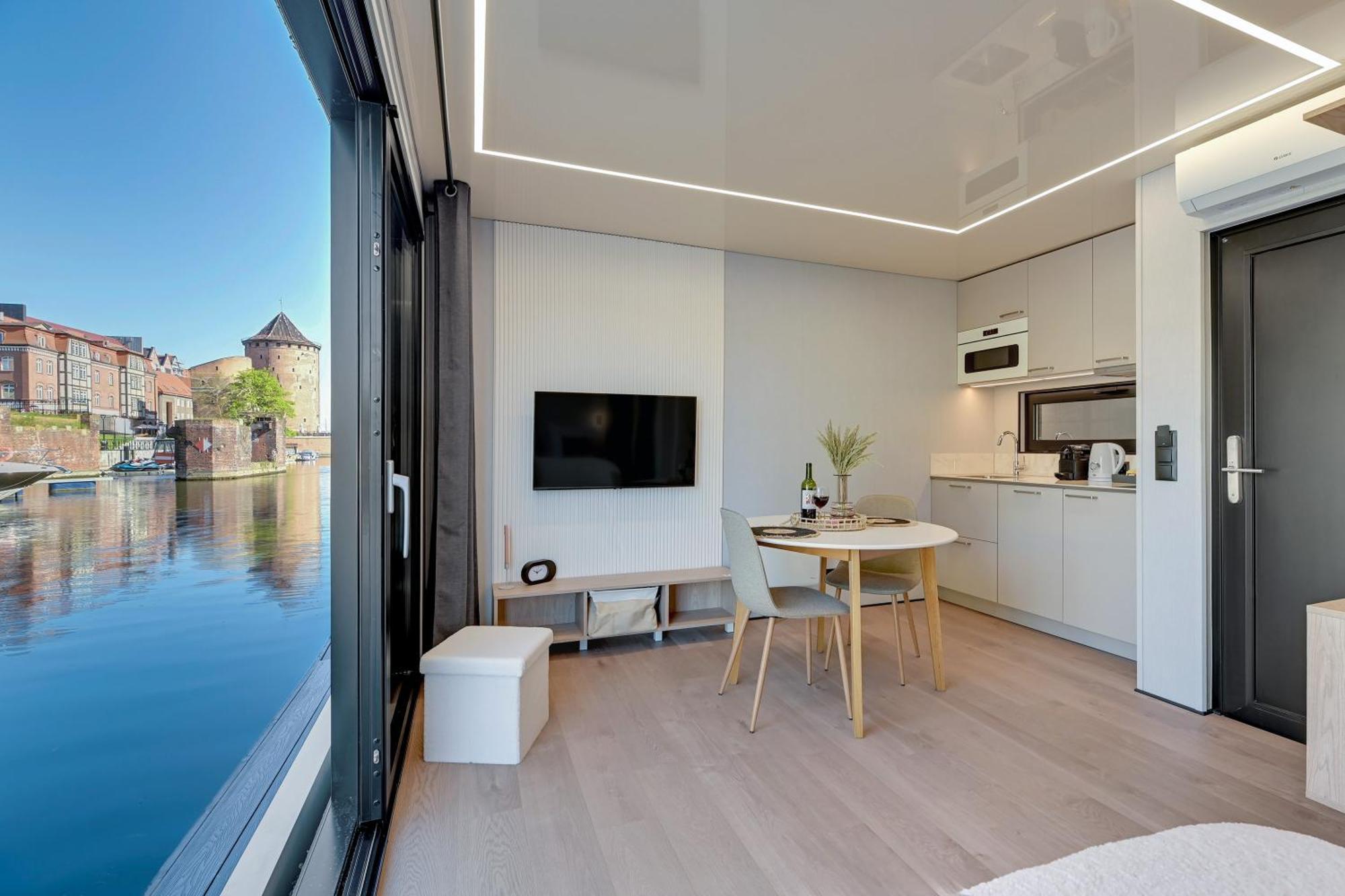 גדנסק Domy Na Wodzie - La Mare Motlava Houseboats With Sauna By Downtown Apartments חדר תמונה