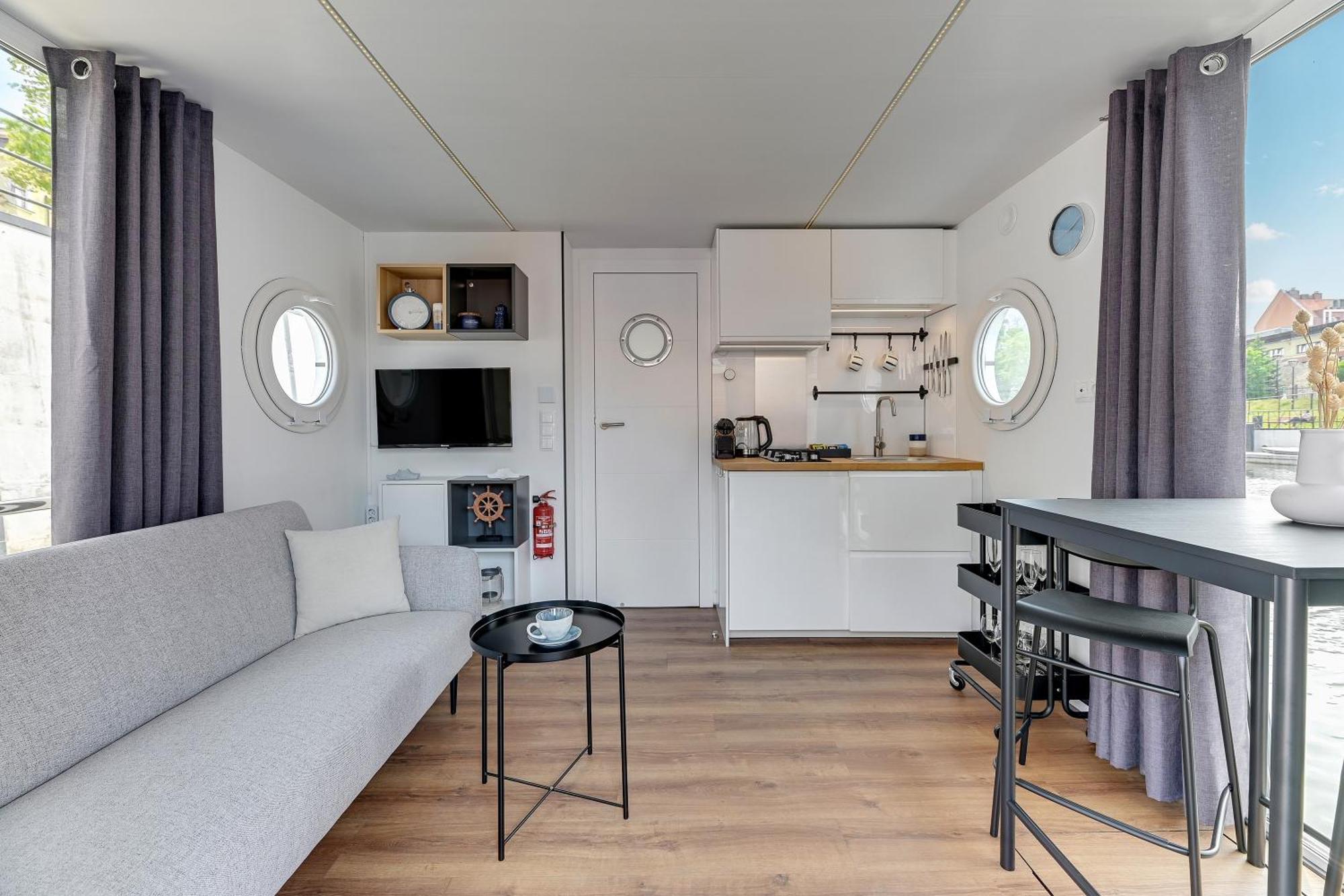 גדנסק Domy Na Wodzie - La Mare Motlava Houseboats With Sauna By Downtown Apartments חדר תמונה